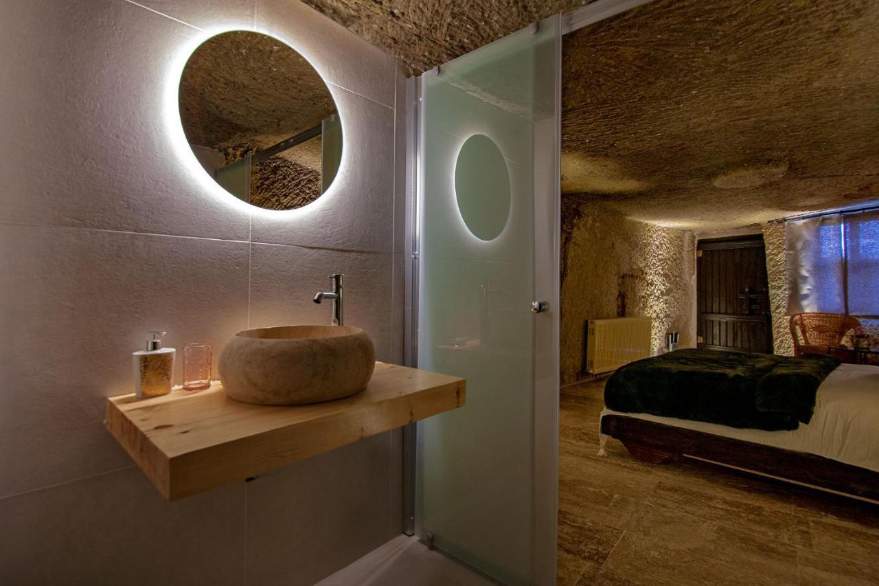 Sato Cave Hotel Göreme Exteriör bild